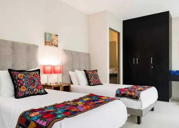 Hotel Mexico Yaxiik 13 *